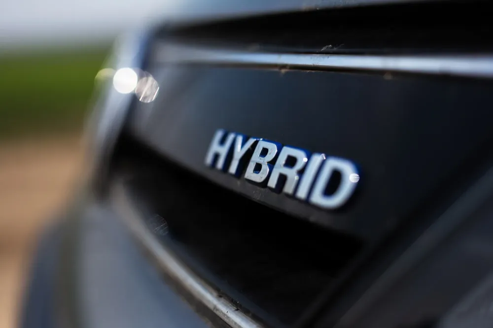 entretien de véhicule hybride